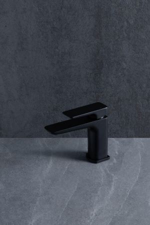 Смеситель для раковины Allen Brau Infinity 5.21001-31 черный матовый, артикул 5.21001-31