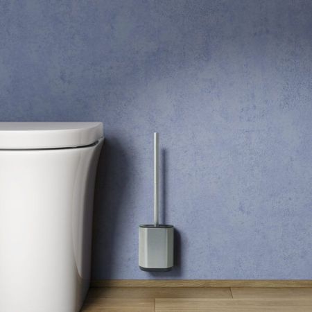 Gedy Biagio, напольный (настенный) ёрш с насадкой-скребком, цвет зачищенный хром, артикул 6833(38)