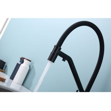 Смеситель для кухни с подключением фильтра Raglo R80.62.06, черный, артикул R80.62.06