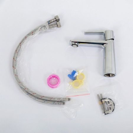 LUX Комплект для ванной - душевая стойка с изливом и смеситель для раковины, артикул LUX-CVD/LS-01