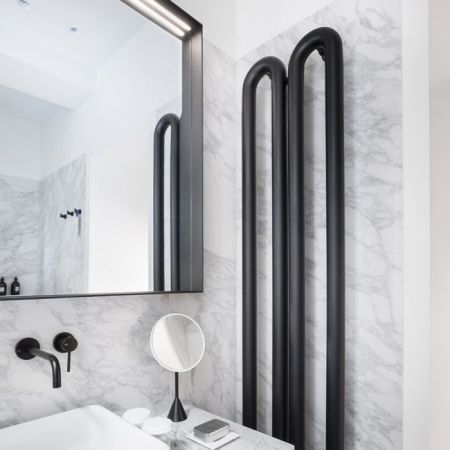 Antrax Tubone  Полотенцесушитель электрический21x170H см, цвет NEOP, артикул ECTNVS170001T/NEOP