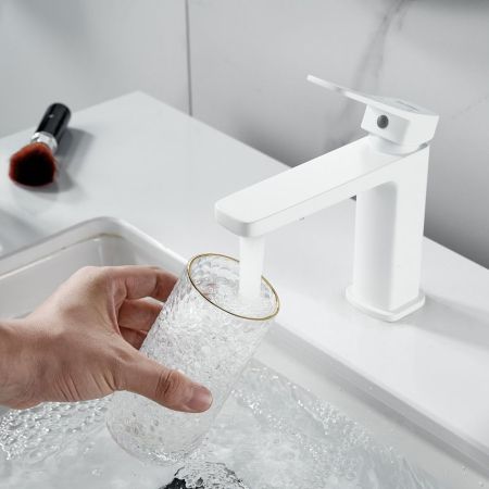 Смеситель для раковины Raffine F0199C, белый, артикул F0199C