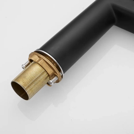 Смеситель для раковины Shevanik S8401H, черный