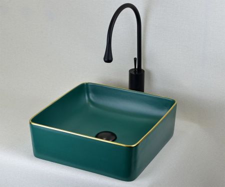 Смеситель для раковины Bronze de Luxe Scandi 9015B Черный матовый Смеситель для раковины Bronze de Luxe Scandi 9015B Черный матовый