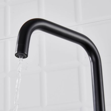Смеситель для кухни с подключением фильтра Shevanik S528H, черный, артикул S528H