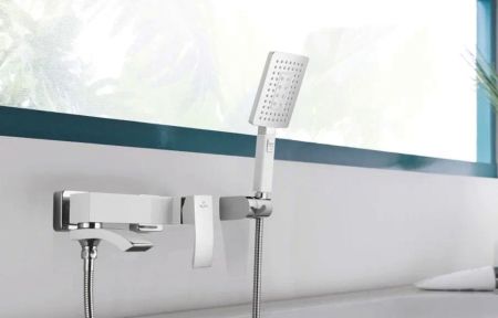 Смеситель для ванны Rose R1552F, белый/хром, артикул R1552F