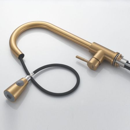 Смеситель для кухни с выдвижным изливом Raffine F213G, золотой сатин, артикул F213G