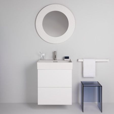 Стакан, Laufen, Kartell by, одинарный, ширина, мм-70, глубина, мм-70, высота, мм-120, тип установки-настольный (свободностоящий), материал стакана-пластик, цвет-прозрачный, артикул 3.8233.0.084.000.1