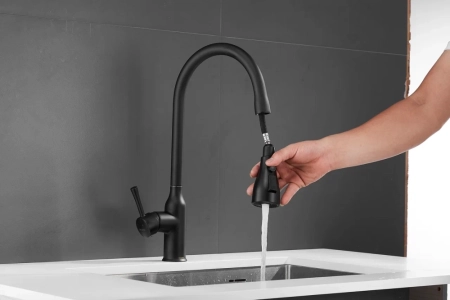 Смеситель для кухни с выдвижным изливом Shevanik S163H, черный, артикул S163H