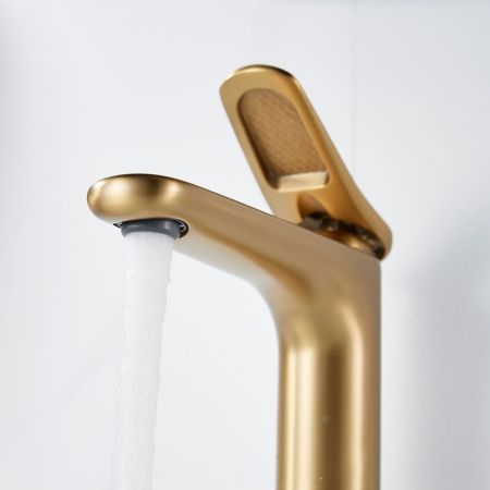 Смеситель для раковины Shevanik S4701G, золотой сатин, артикул S4701G