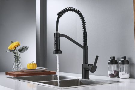 Смеситель для кухни с гибким изливом Shevanik S963H, черный, артикул S963H