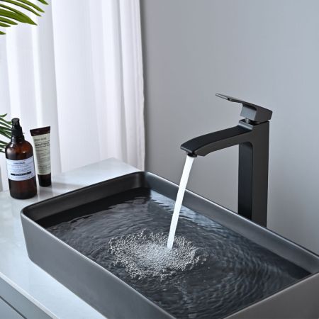 Смеситель для раковины Raglo R01.15.06, черный