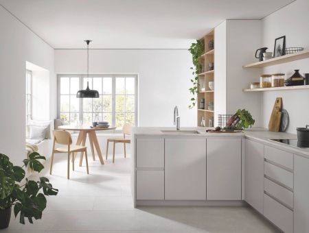 Смеситель для кухни  GROHE EUROSMART 33202003 (хром, L-18,3 H-21), шт, артикул 33202003