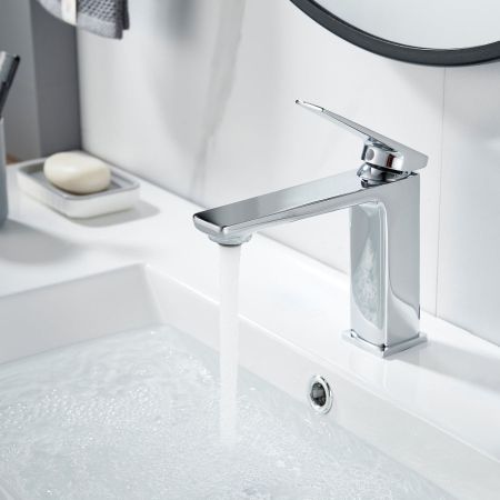 Смеситель для раковины Shevanik S8901-1, хром, артикул S8901-1