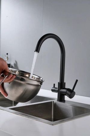 Смеситель для кухни с подключением фильтра Shevanik S128H, черный