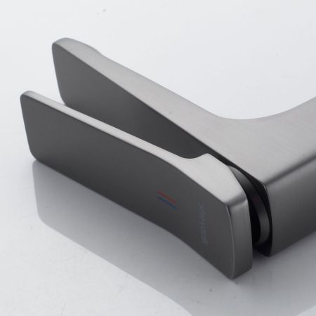 Смеситель для раковины Shevanik S4601T, оружейная сталь