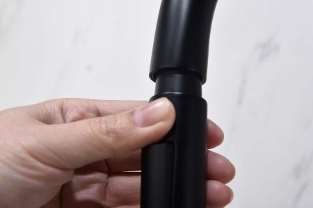 Смеситель для кухни с вытяжным изливом 2 jet AQUATEK, матовый черный AQ1384MB ЕВРОПА, артикул AQ1384MB