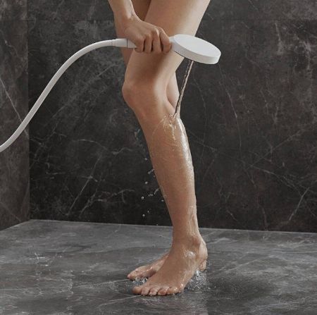 Ручной душ, Hansgrohe, Rainfinity, размер душевого диска, мм-132, форма-круглая, количество режимов-3, тип струи-PowderRain, Intense PowderRain, MonoRain, цвет-белый матовый, артикул 26864700