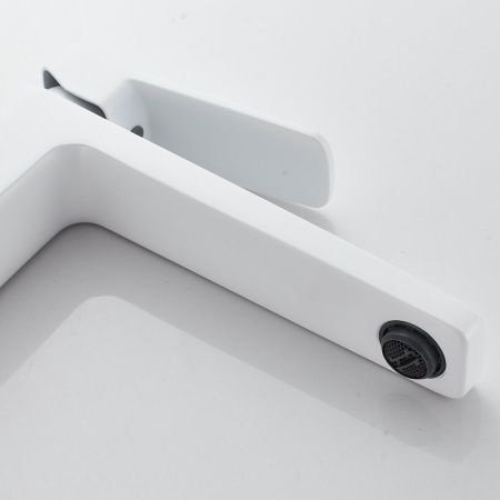 Смеситель для раковины высокий  Raffine F1199C, белый, артикул F1199C