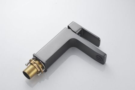 Смеситель для раковины Shevanik S9701T, оружейная сталь