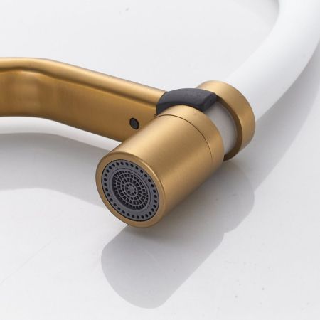 Смеситель для кухни с гибким изливом Shevanik S343G-1, золотой сатин