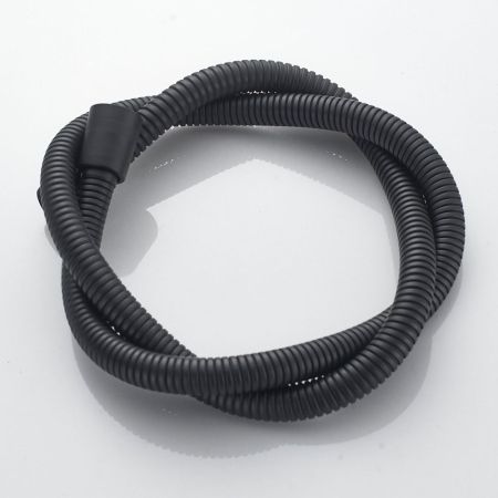 Шланг Shevanik SE14-10 (100 см), черный