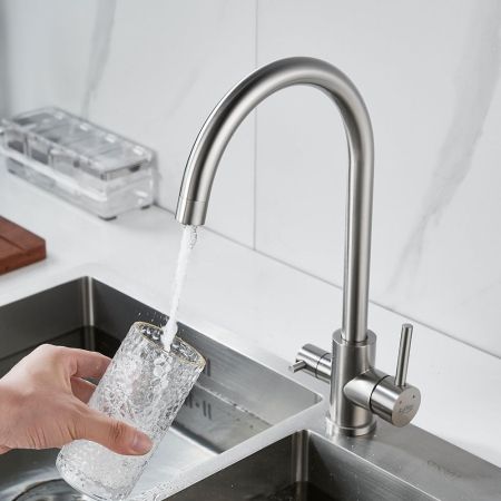 Смеситель для кухни с подключением фильтра воды Raffine F108L, сатин, артикул F108L