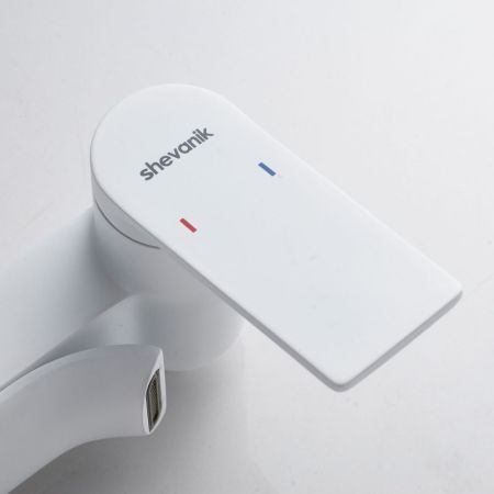 Душевая система Shevanik S4136C, белый