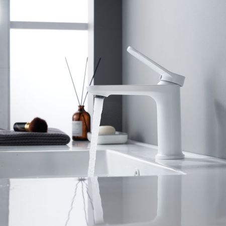 Смеситель для раковины Shevanik S4301C, белый, артикул S4301C