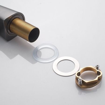 Смеситель для кухни с гибким изливом Shevanik S543T-3, оружейная сталь/черный