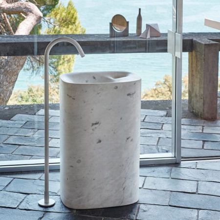 Agape Fez Излив для раковины, напольный, с регулировкой напора, высота: 118см, цвет: белый, артикул ARUB1460000Z