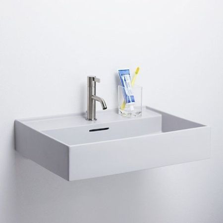 Стакан, Laufen, Kartell by, одинарный, ширина, мм-70, глубина, мм-70, высота, мм-120, тип установки-настольный (свободностоящий), материал стакана-пластик, цвет-прозрачный, артикул 3.8233.0.084.000.1