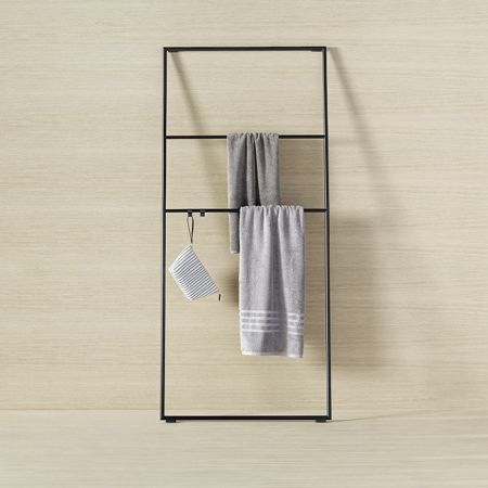 Burgbad COCO Стеллаж для полотенец 800х20х1800мм, 2 поперечины, 2 крючка, цвет черный, артикул HHRE001