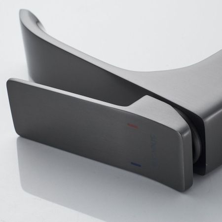 Смеситель для раковины Shevanik S4001T, оружейная сталь, артикул S4001T