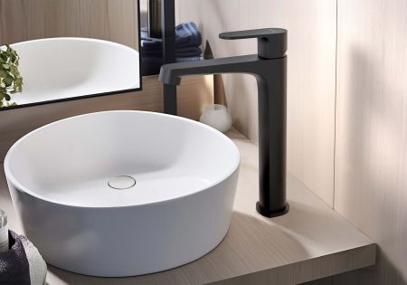 Смеситель для раковины 240, без донного клапана AQUATEK, матовый черный AQ1204MB ОБЕРОН, артикул AQ1204MB