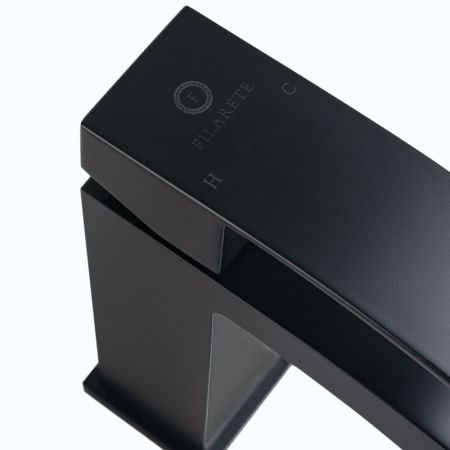 Смеситель для раковины FILARETE Waterfall FL5010BL, черный, артикул FL5010BL