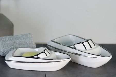 Casablanca, фигурка большая керамическая "Катер", цвет бело-серебристый, артикул 36687