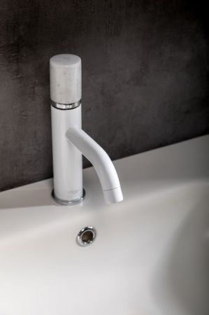 Смеситель для раковины Boheme Stick 121-W-MR-W Белый, артикул 121-W-MR-W