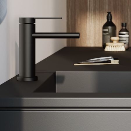 Смеситель для раковины BELZ B10813-7, черный