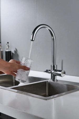 Смеситель для кухни с подключением фильтра Shevanik S128, хром, артикул S128