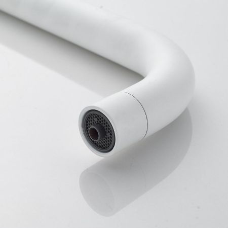 Смеситель для кухни с подключением фильтра воды Raffine F118C, белый, артикул F118C