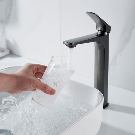 Смеситель для раковины высокий Shevanik S4211T, оружейная сталь, артикул S4211T