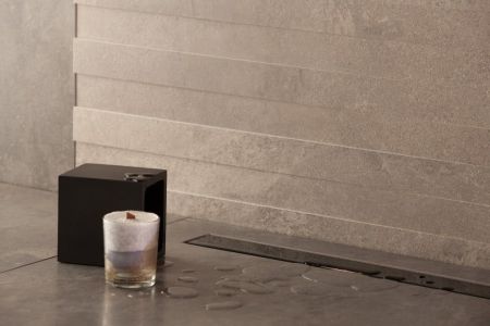 Душевой лоток, Pestan, Confluo Frameless Line Black Glass, ширина, мм-120, длина, мм-300, высота, мм-100, монтаж-в пол, пропускная способность, л/сек-0,8, выход Ø50 мм, поворот базы 360°, система отвода вторичного конденсата, сифон-есть, материал сифона-п