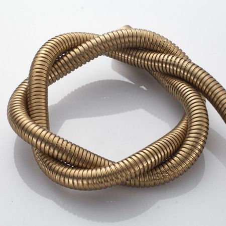 Шланг для душа Shevanik SE18-10 (100 см), золотой сатин