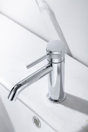 Смеситель для раковины Allen Brau Priority 5.31A01-00 хром, артикул 5.31A01-00