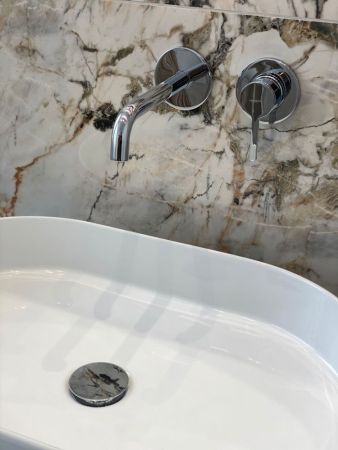 Emmevi Filobrass, встраиваемый в стену однорычажный (со стержнем) смеситель для раковины, без донного клапана, цвет  хром, артикул 85155/CR