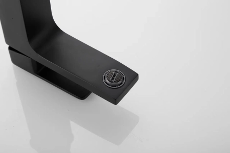 Смеситель для раковины Shevanik S9701H, черный, артикул S9701H