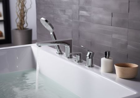 Смеситель на борт ванны на 4 отв. AQUATEK AQ1148CR БЕТТА, артикул AQ1148CR