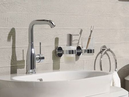 Смеситель для раковины GROHE Essence+ с высоким изливом, хром (23541001), артикул 23541001