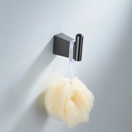 Крючок для ванной комнаты Shevanik SG5711T, оружейная сталь